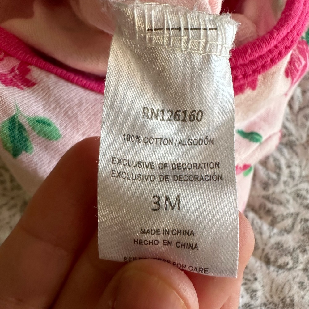 Betsey Johnson Long Sleeve Snap Bodysuit - Baby Size 3 months - Picture 6 of 6